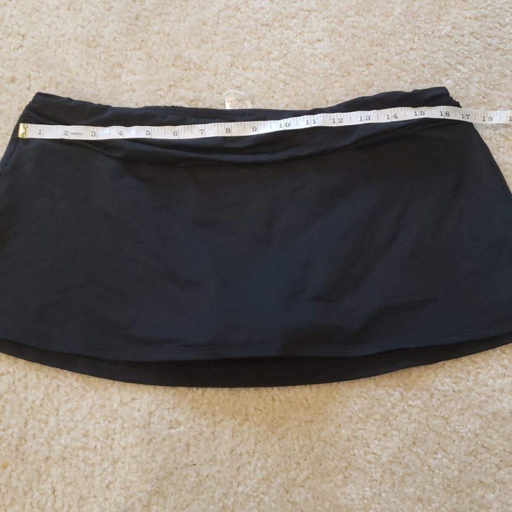 Chaps sz 8 bathing suit bottom GUC